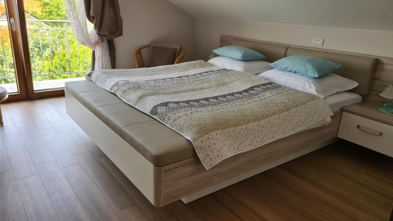 Villa Amalia Apartments Malinska Eksteriør bilde
