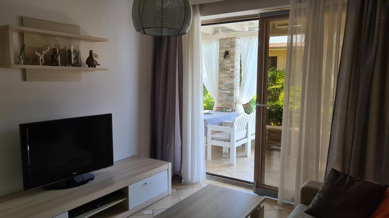 Villa Amalia Apartments Malinska Eksteriør bilde