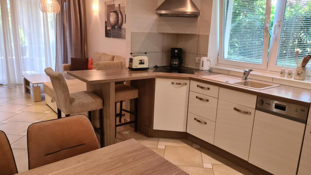 Villa Amalia Apartments Malinska Eksteriør bilde
